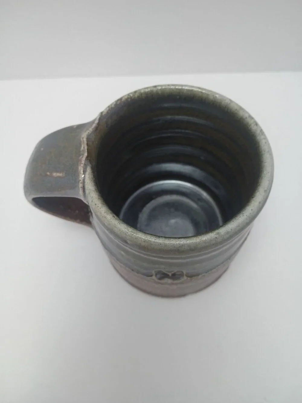 Signed Coffee Mug by The Master Potter, Joe Bennion Excellent Condition 1980s